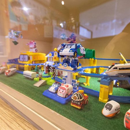 Fun Kids B&B Hualien Exterior foto