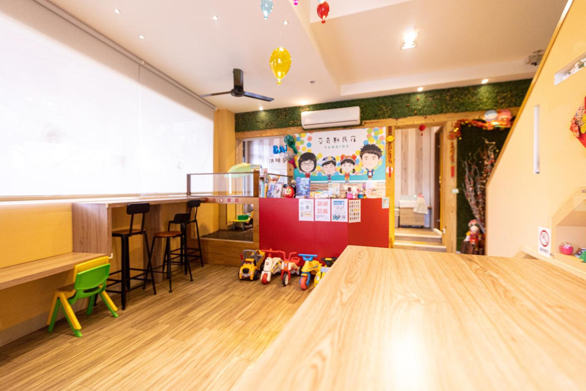 Fun Kids B&B Hualien Exterior foto