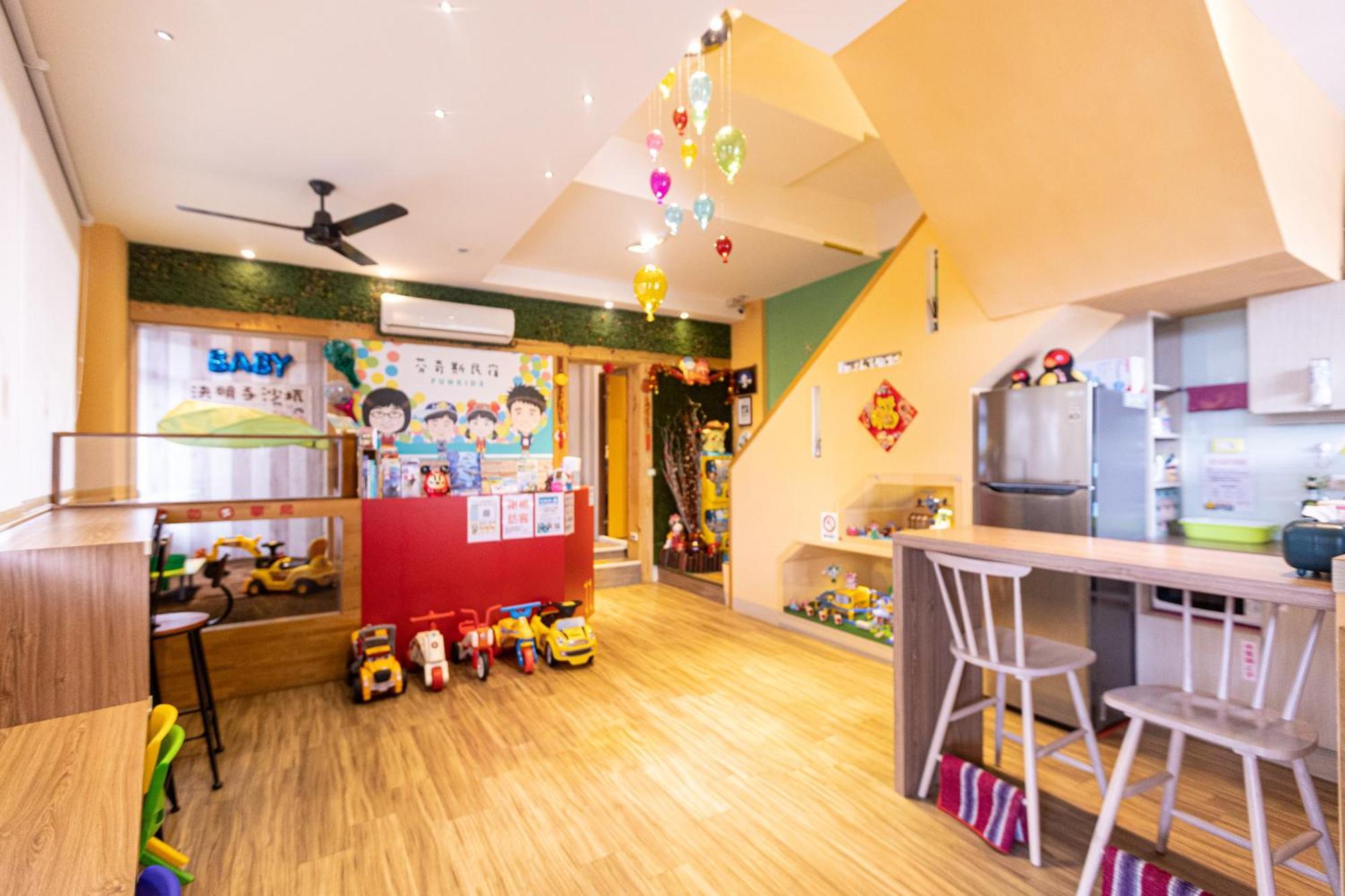 Fun Kids B&B Hualien Exterior foto